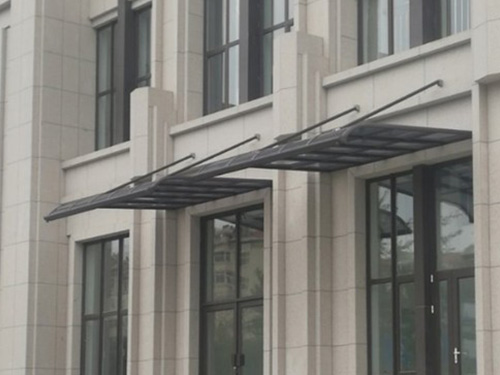 上海某小区雨棚工程